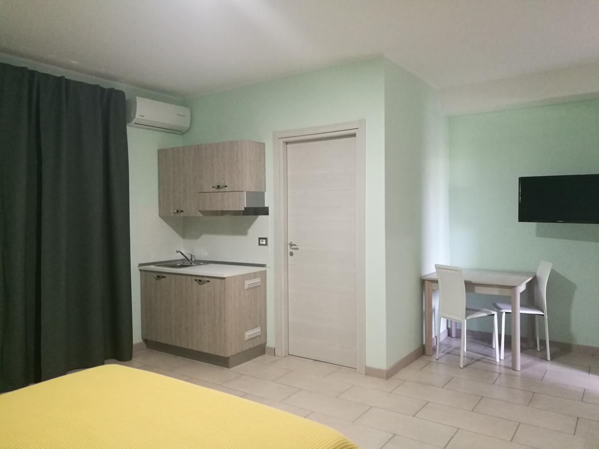 I Colori Dell'Etna Bed and Breakfast San Giovanni La Punta Εξωτερικό φωτογραφία