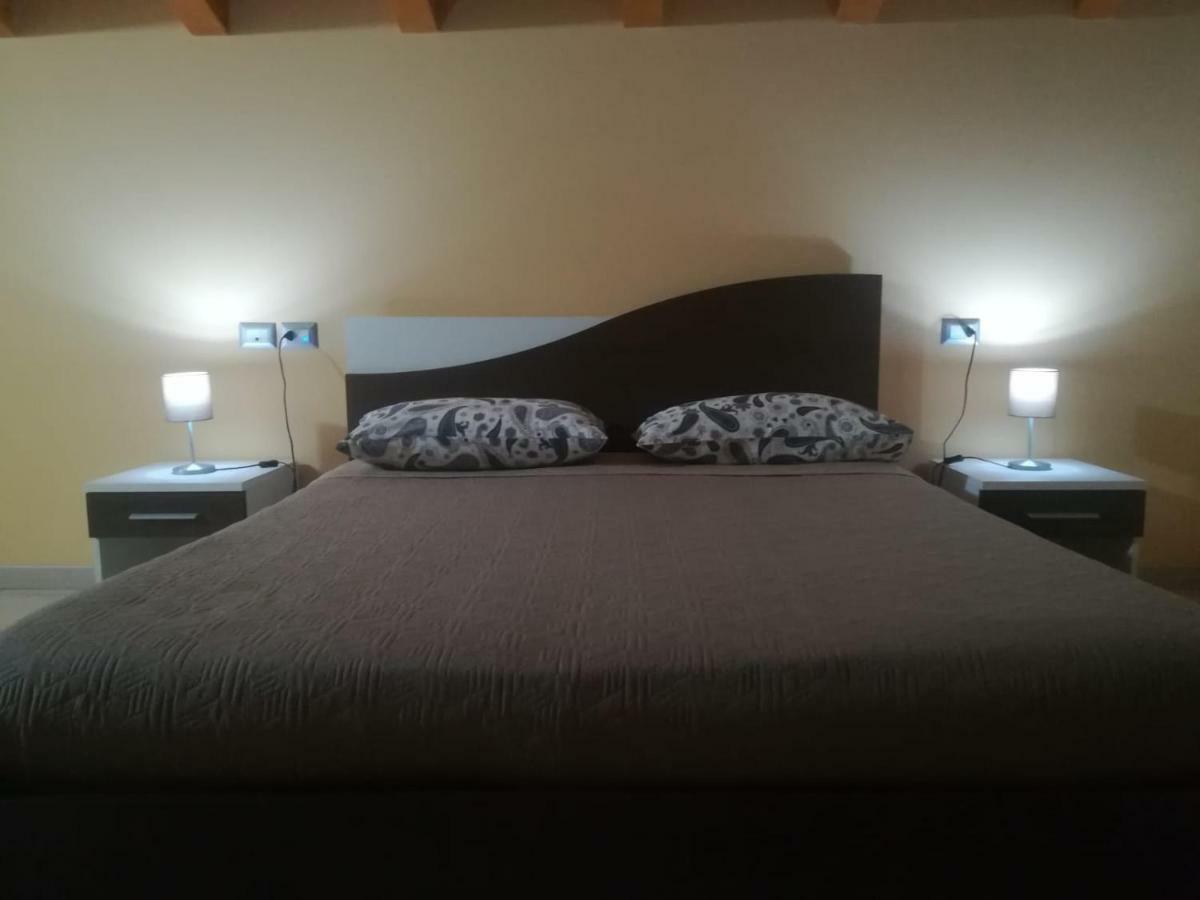 I Colori Dell'Etna Bed and Breakfast San Giovanni La Punta Εξωτερικό φωτογραφία
