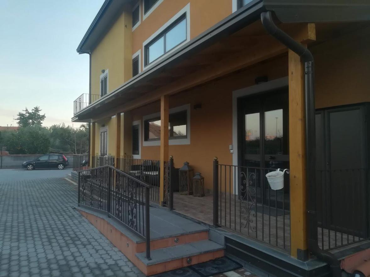 I Colori Dell'Etna Bed and Breakfast San Giovanni La Punta Εξωτερικό φωτογραφία