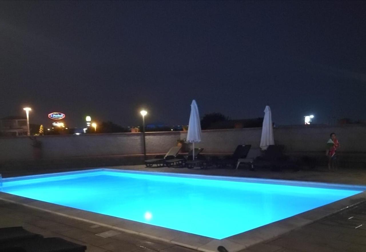 I Colori Dell'Etna Bed and Breakfast San Giovanni La Punta Εξωτερικό φωτογραφία